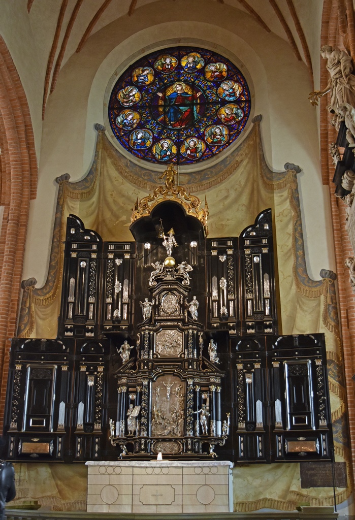 Main Altarpiece